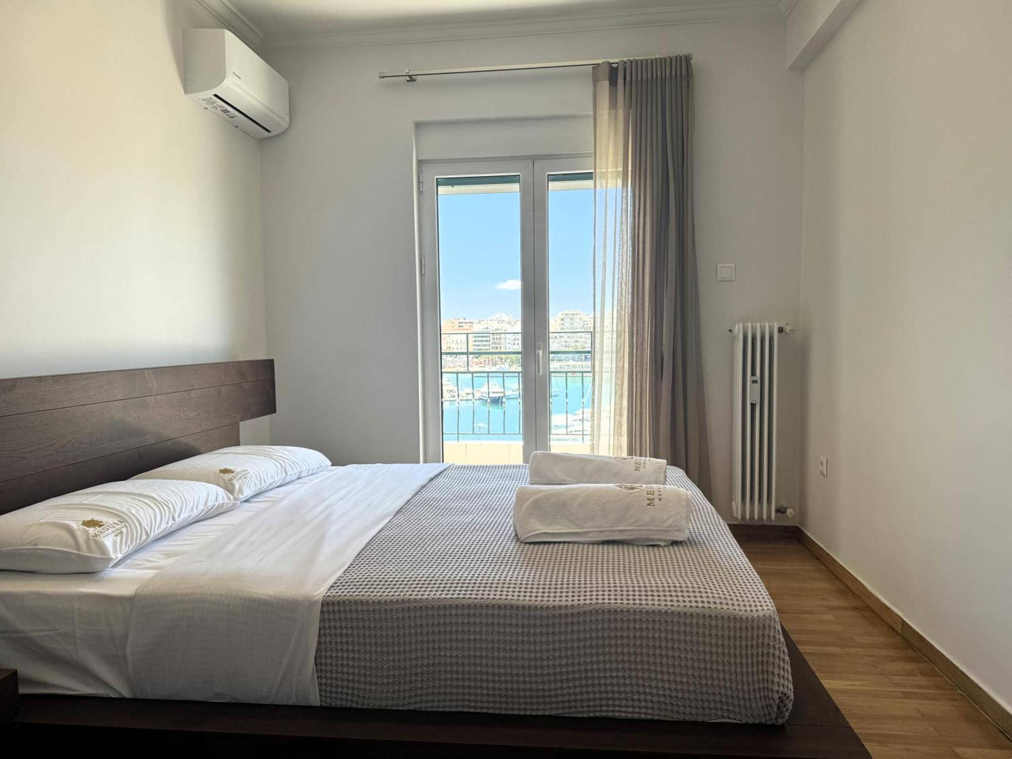 Piraeus Center Sea View Apartment ภายนอก รูปภาพ